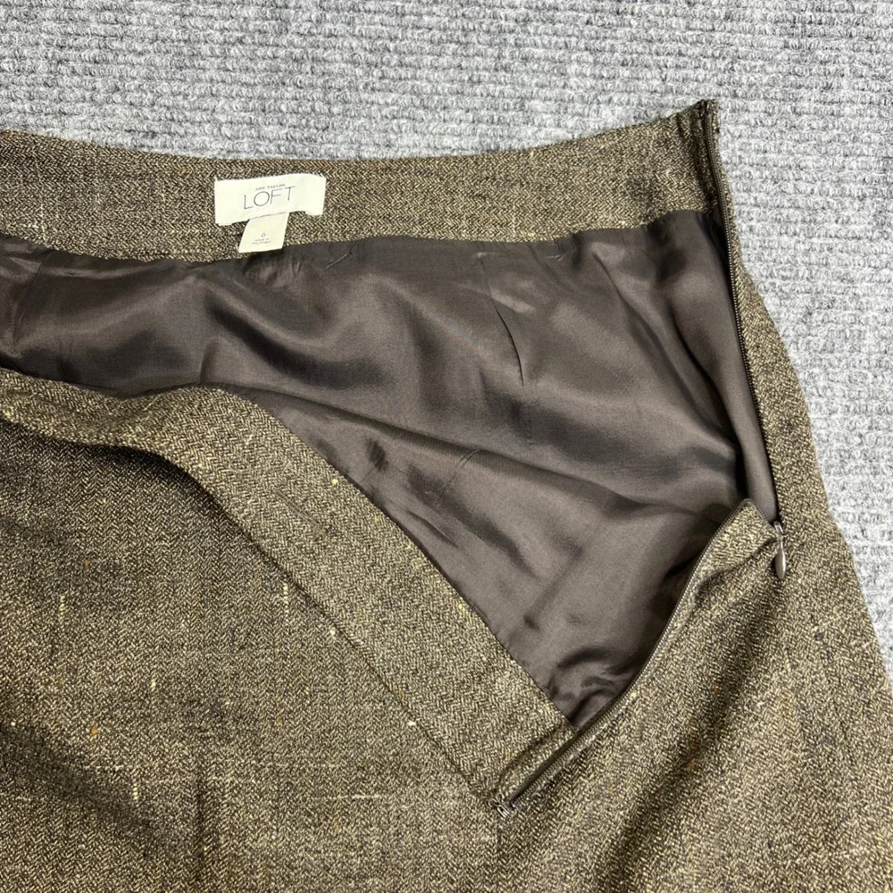 Ann Taylor LOFT Brown Herringbone Wool Blend A-Line Skirt Size 6 Side Zip Lined - Picture 5 of 8